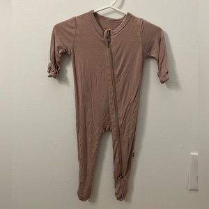 Kyte baby footie. Dusty pink. Soft and stretchy!